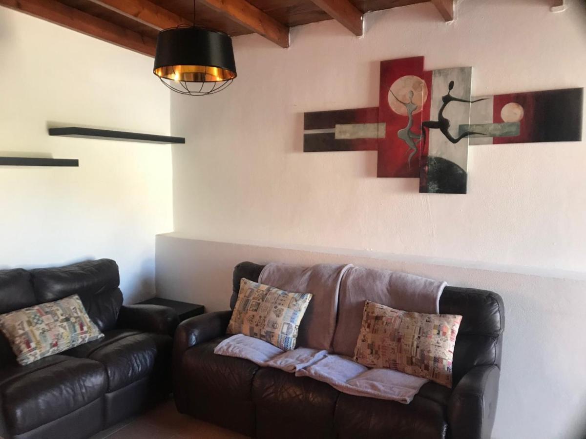 Villa Tania - Villa Independiente Con Piscina Privada Playa Blanca  Luaran gambar